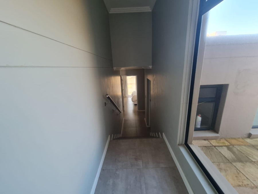 4 Bedroom Property for Sale in Kidds Beach Eastern Cape
